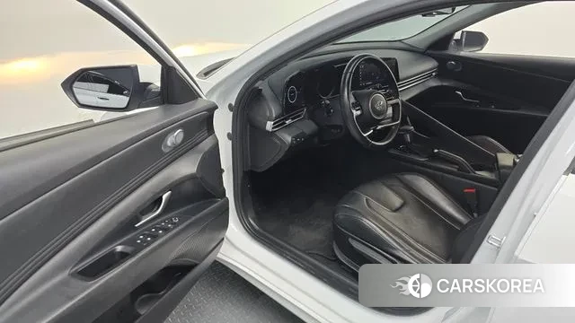 Hyundai Avante (CN7) 2021 Белый из Кореи, фото 2