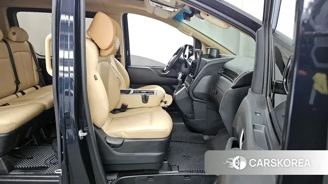 Hyundai Staria 2021 Синий из Кореи, фото 2