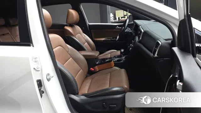 Kia Sportage The Bold 2018 Белый из Кореи, фото 2