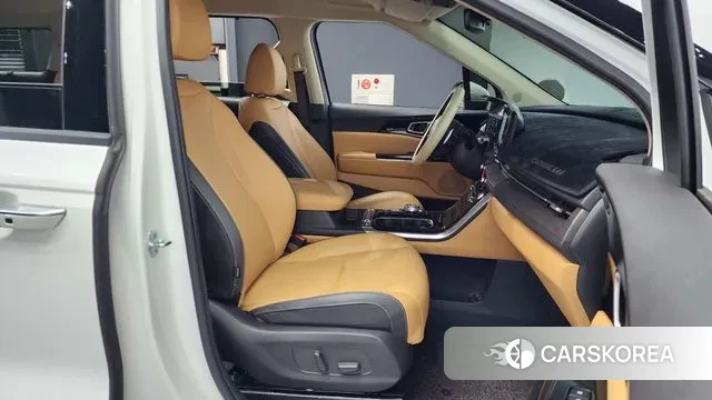 Kia Carnival 4th generation 2022 Белый из Кореи, фото 2