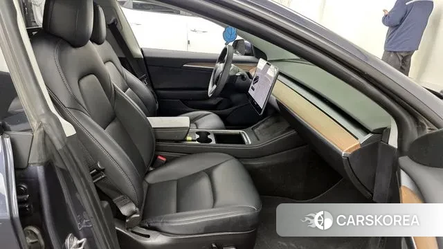 Tesla Model 3 2021 Серый из Кореи, фото 2