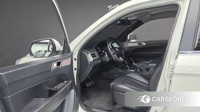 Ssangyong Rexton Sports 2018 Белый из Кореи, фото 2