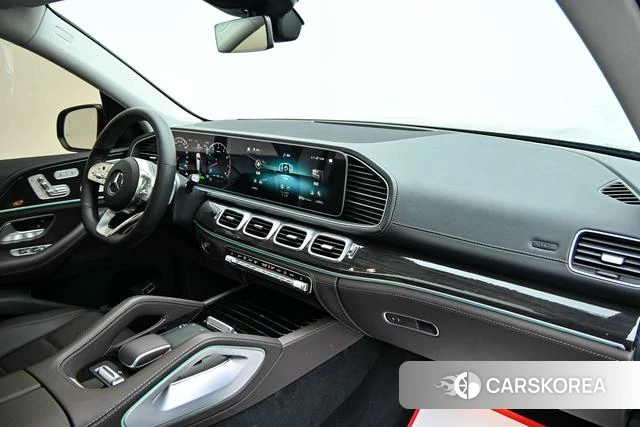 Mercedes-Benz GLS 2023 Черный из Китая, фото 2