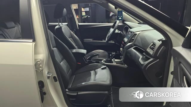 Ssangyong Tivoli Armor 2019 Белый из Кореи, фото 2