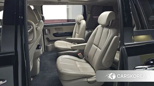 Kia The New Carnival 2018 Черный из Кореи, фото 2