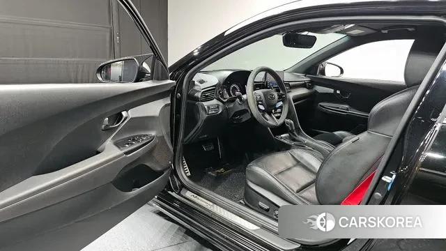 Hyundai Veloster (JS) 2020 Черный из Кореи, фото 2