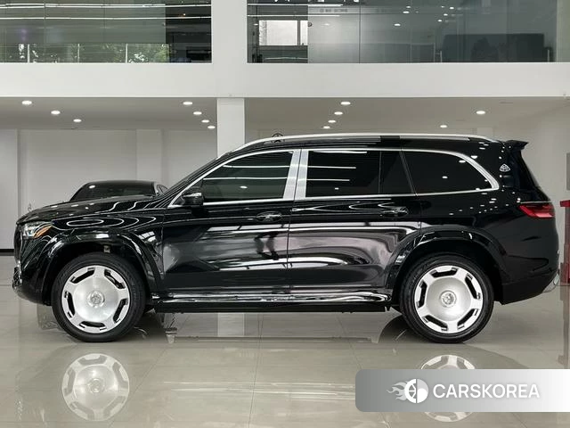 Mercedes-Benz GLS 2024 Черный из Китая, фото 2