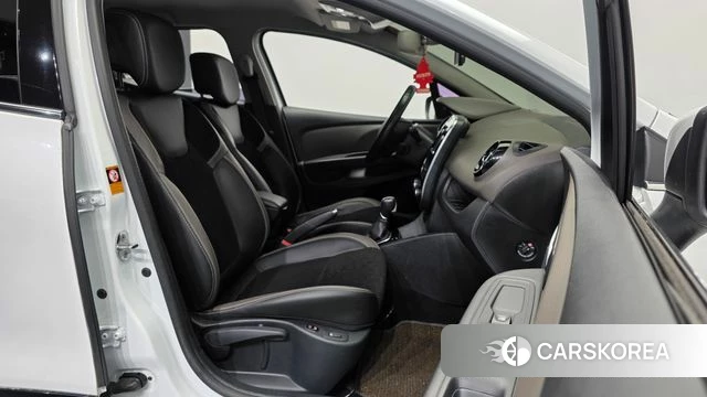 Renault Korea (Samsung) Clio 2018 Белый из Кореи, фото 2