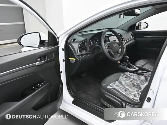 Hyundai Avante AD 2018 Белый из Кореи, фото 2