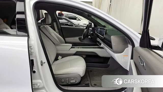 Hyundai Ionic 6 2023 Белый из Кореи, фото 2