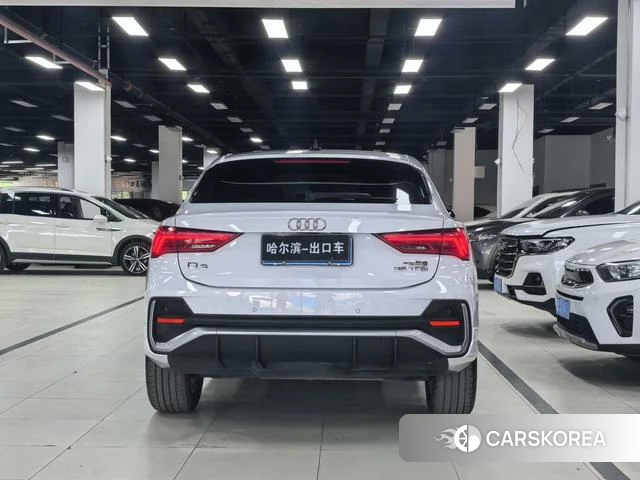 Audi Q3 Sportback 2023 Белый из Китая, фото 2