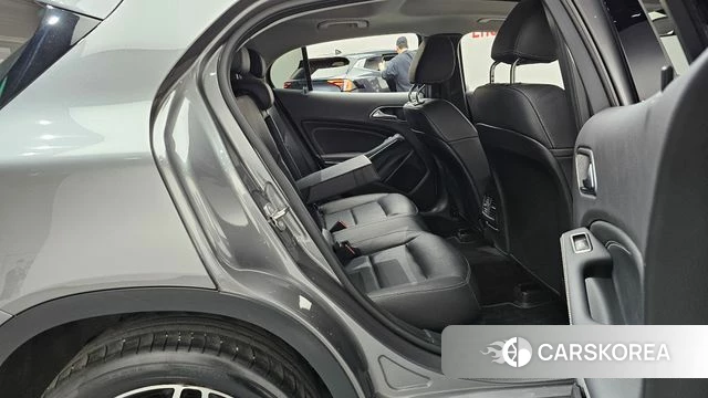 Mercedes-Benz GLA-Class X156 2019 Серебряный из Кореи, фото 2