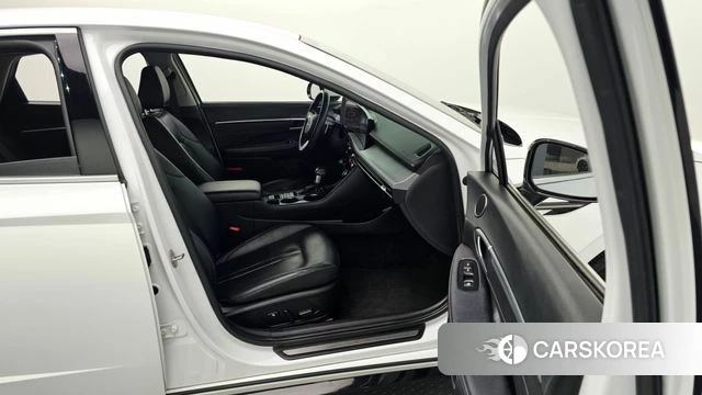 Hyundai Sonata D Edge (DN8) 2023 Белый из Кореи, фото 2