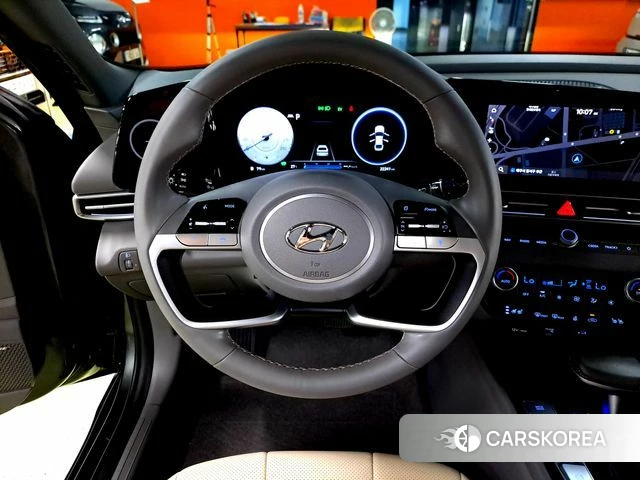 Hyundai Avante Hybrid (CN7) 2022 Серый из Кореи, фото 2