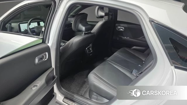 Hyundai Ionic 6 2024 Белый из Кореи, фото 2