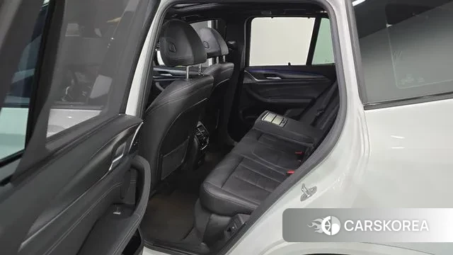 BMW X3 (G01) 2022 Белый из Кореи, фото 2