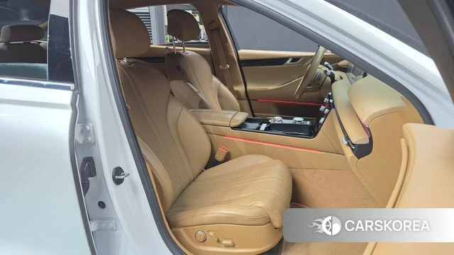 Genesis G80 (RG3) 2024 Белый из Кореи, фото 2