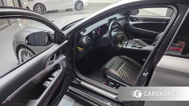 Genesis G70 2018 Серебряный из Кореи, фото 2