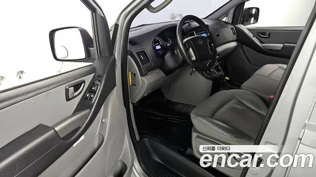 Hyundai The New Grand Starex 2019 Серебряный из Кореи, фото 2