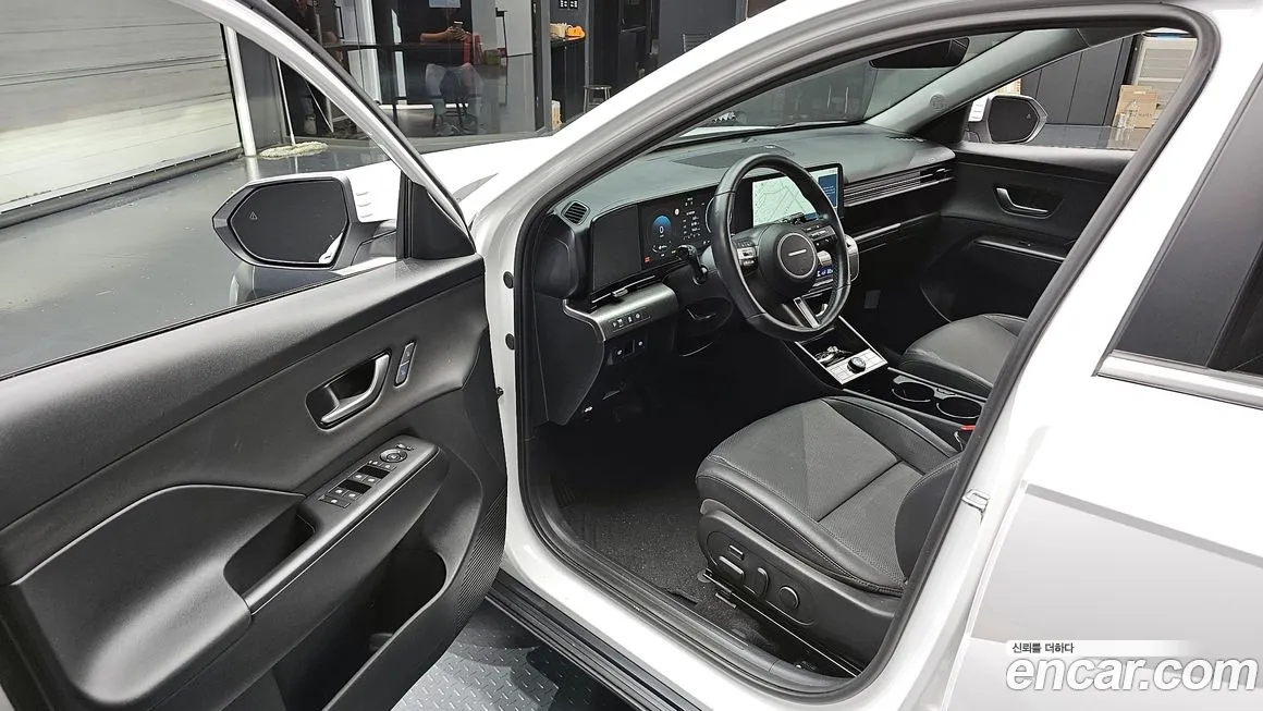 Hyundai Kona Hybrid (SX2) 2023 Белый из Кореи, фото 2