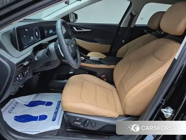 Kia EV6 2022 Черный из Кореи, фото 2