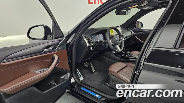 BMW X3 (G01) 2023 Черный из Кореи, фото 2