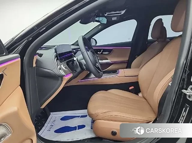 Mercedes-Benz E-Class W214 2024 Черный из Кореи, фото 2