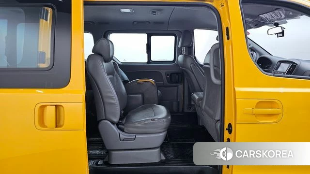 Hyundai The New Grand Starex 2019 Желтый из Кореи, фото 2
