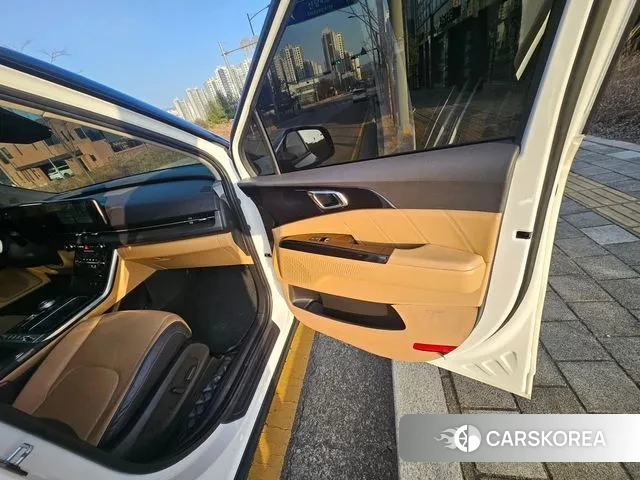 Kia Carnival 4th generation 2021 Жемчужный цвет из Кореи, фото 2