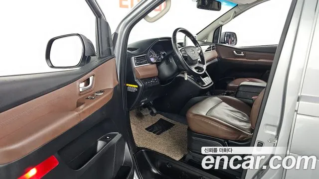 Hyundai The New Grand Starex id 2640258 из Кореи 2