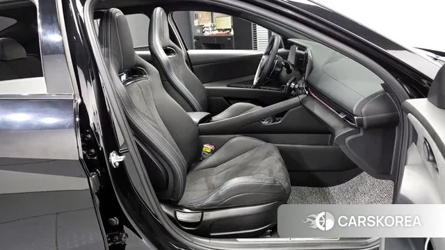 Hyundai The New Avante (CN7) 2025 Черный из Кореи, фото 2