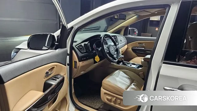 Kia The New Carnival 2019 Белый из Кореи, фото 2