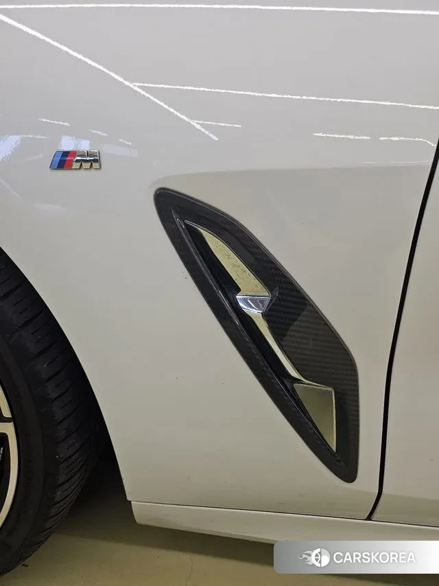 BMW 8 Series (G15) id 3388915 из Кореи 2