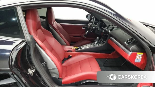 Porsche 718 Cayman 2019 Черный из Кореи, фото 2