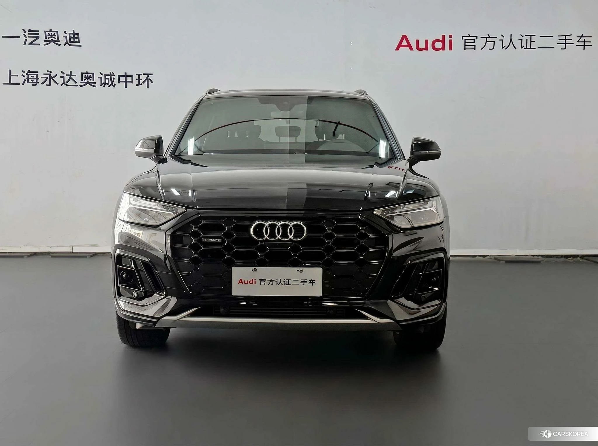 Audi Q5L 2025 Черный из Китая, фото 2