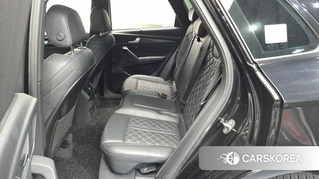 Audi SQ5 (FY) 2022 Черный из Кореи, фото 2