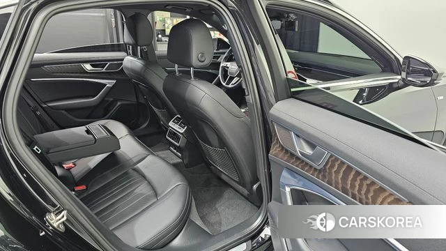 Audi A6 (C8) 2020 Черный из Кореи, фото 2