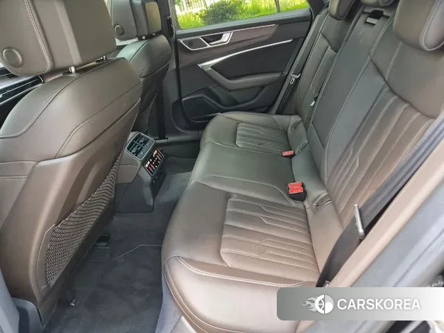 Audi A7 (4K) 2023 Черный из Кореи, фото 2