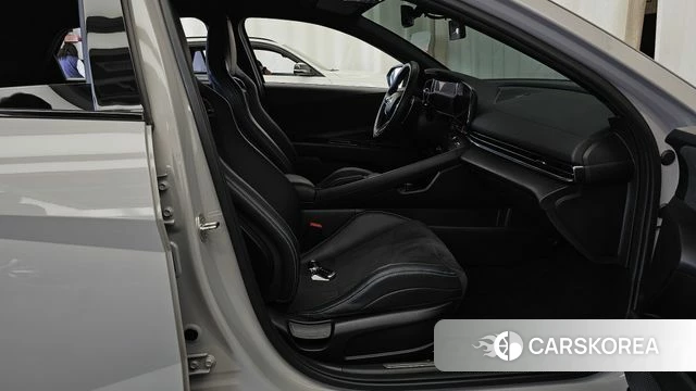 Hyundai Avante (CN7) 2022 Серый из Кореи, фото 2
