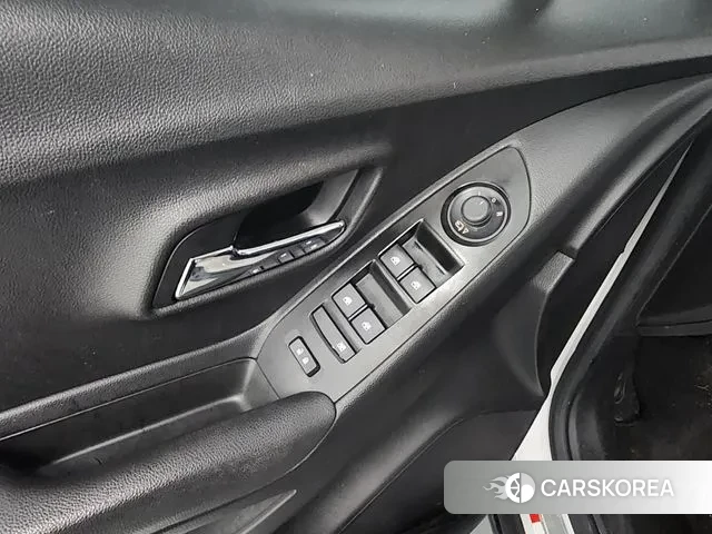 Chevrolet (GM Daewoo) The New Trax 2018 Белый из Кореи, фото 2