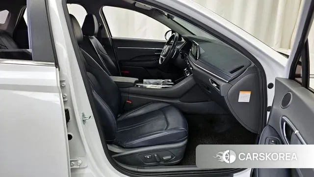 Hyundai Sonata Hybrid (DN8) 2021 Белый из Кореи, фото 2