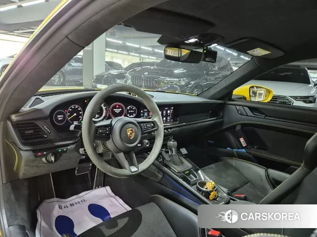 Porsche 911(992) 2021 Желтый из Кореи, фото 2