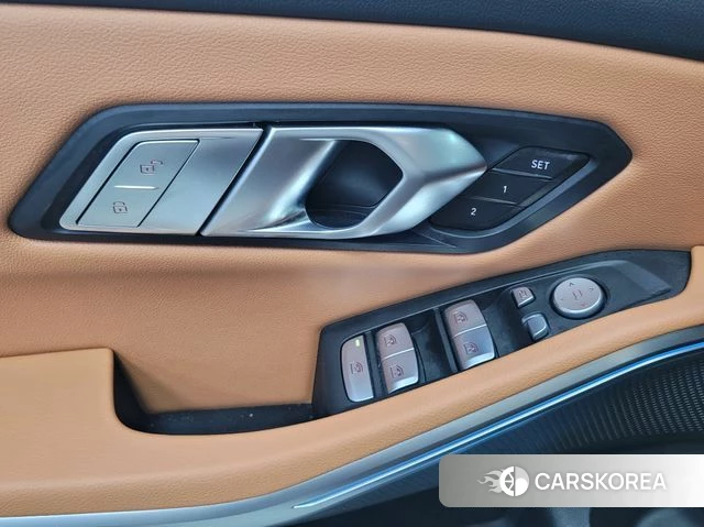 BMW 3 Series (G20) 2026 Белый из Кореи, фото 2