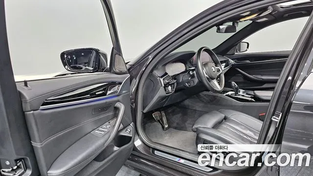 BMW 5 Series (G30) 2020 Серый из Кореи, фото 2