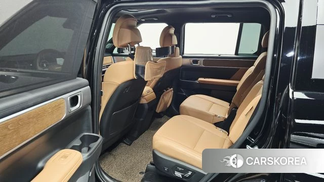 Hyundai Santa Fe (MX5) 2024 Черный из Кореи, фото 2