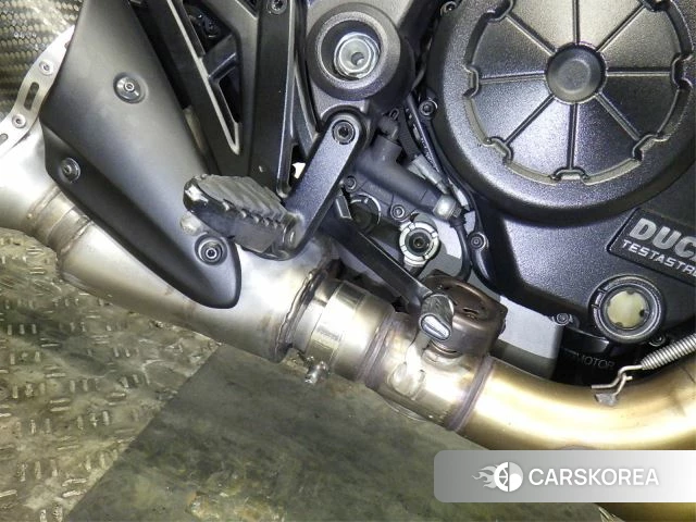 Ducati DIAVEL CARBON 2014 из Японии