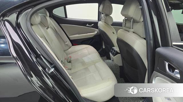 Genesis The New G70 2021 Черный из Кореи, фото 2