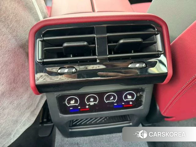 BMW 5 series 2026 Черный из Китая, фото 2