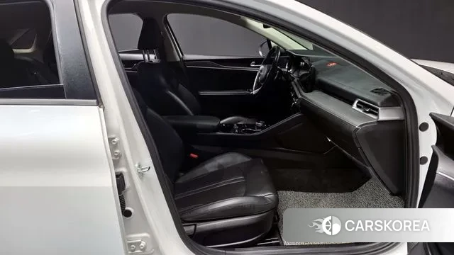 Kia K5 3rd generation 2022 Белый из Кореи, фото 2