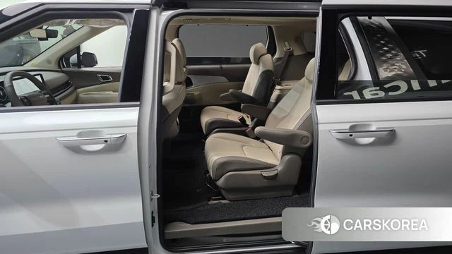 Kia The New Carnival 4th Generation 2025 Белый из Кореи, фото 2